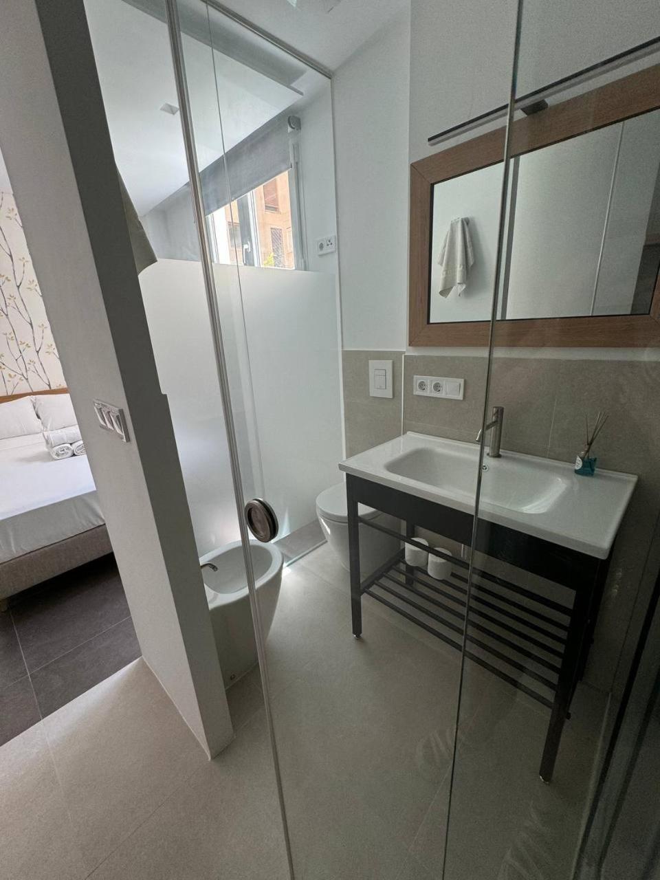 Apartment Con Bano Privado Y Cocina Compartida *
